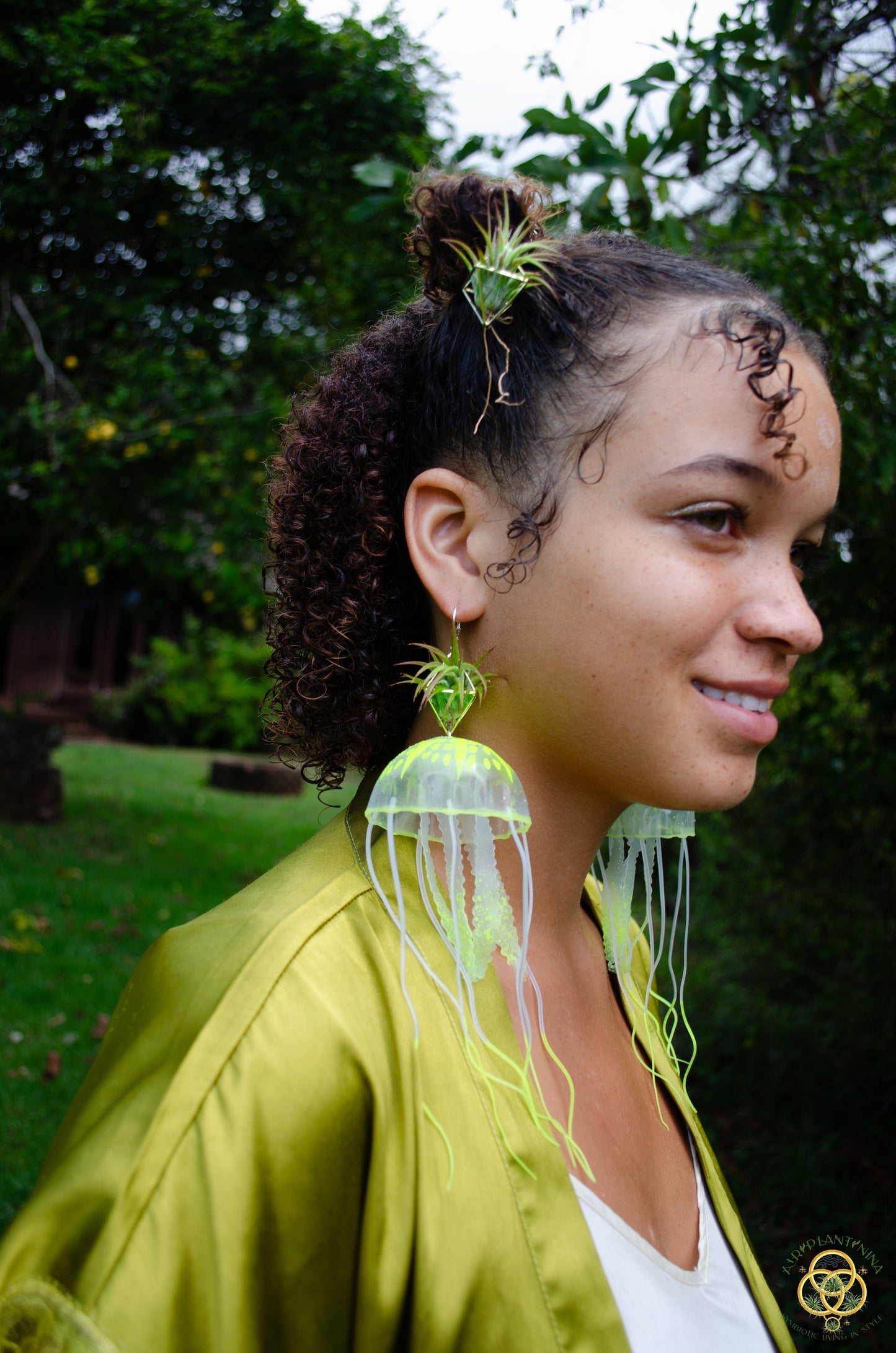 Jellyfish Glow Air Plant Earrings