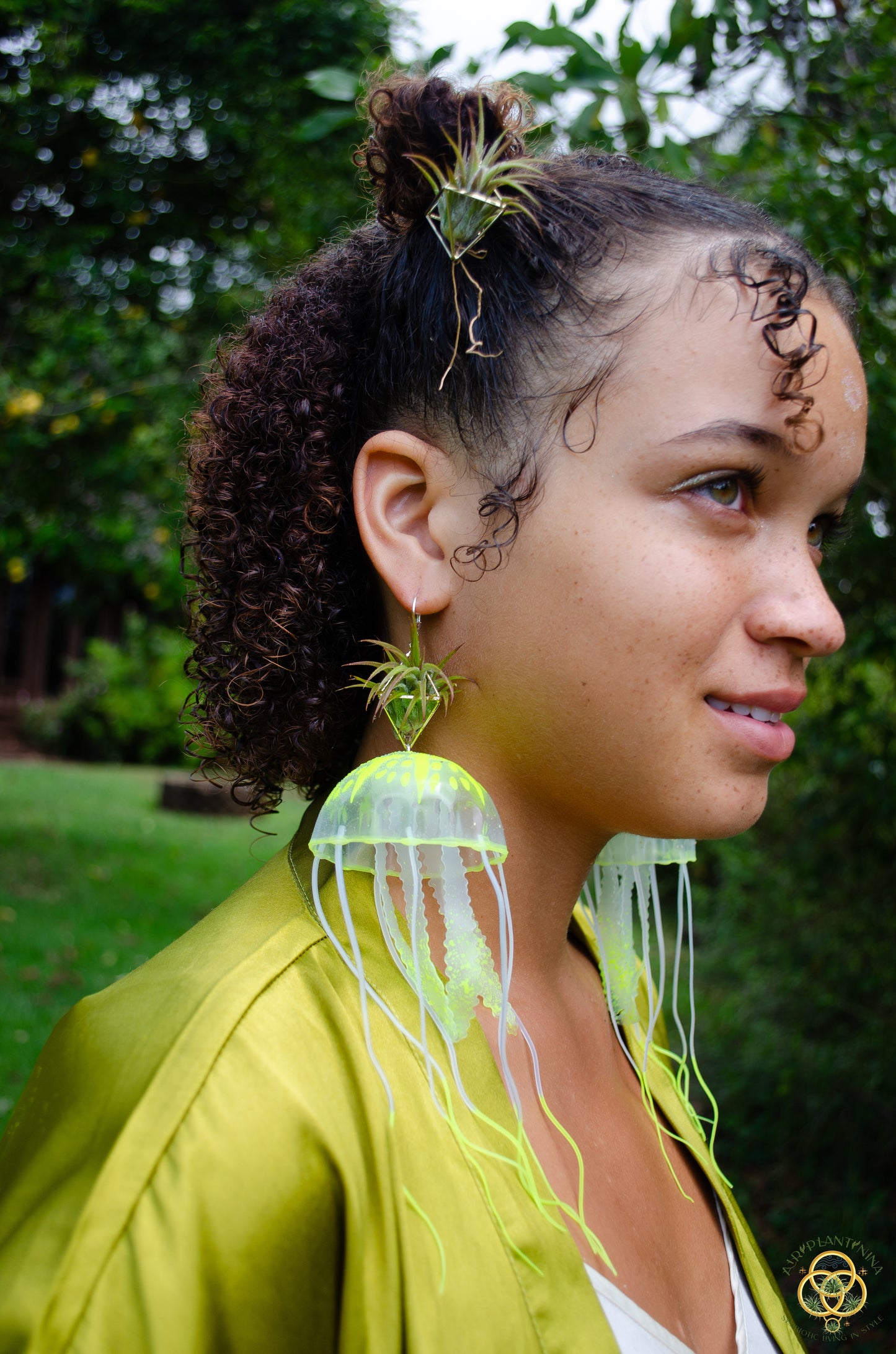 Jellyfish Glow Air Plant Earrings
