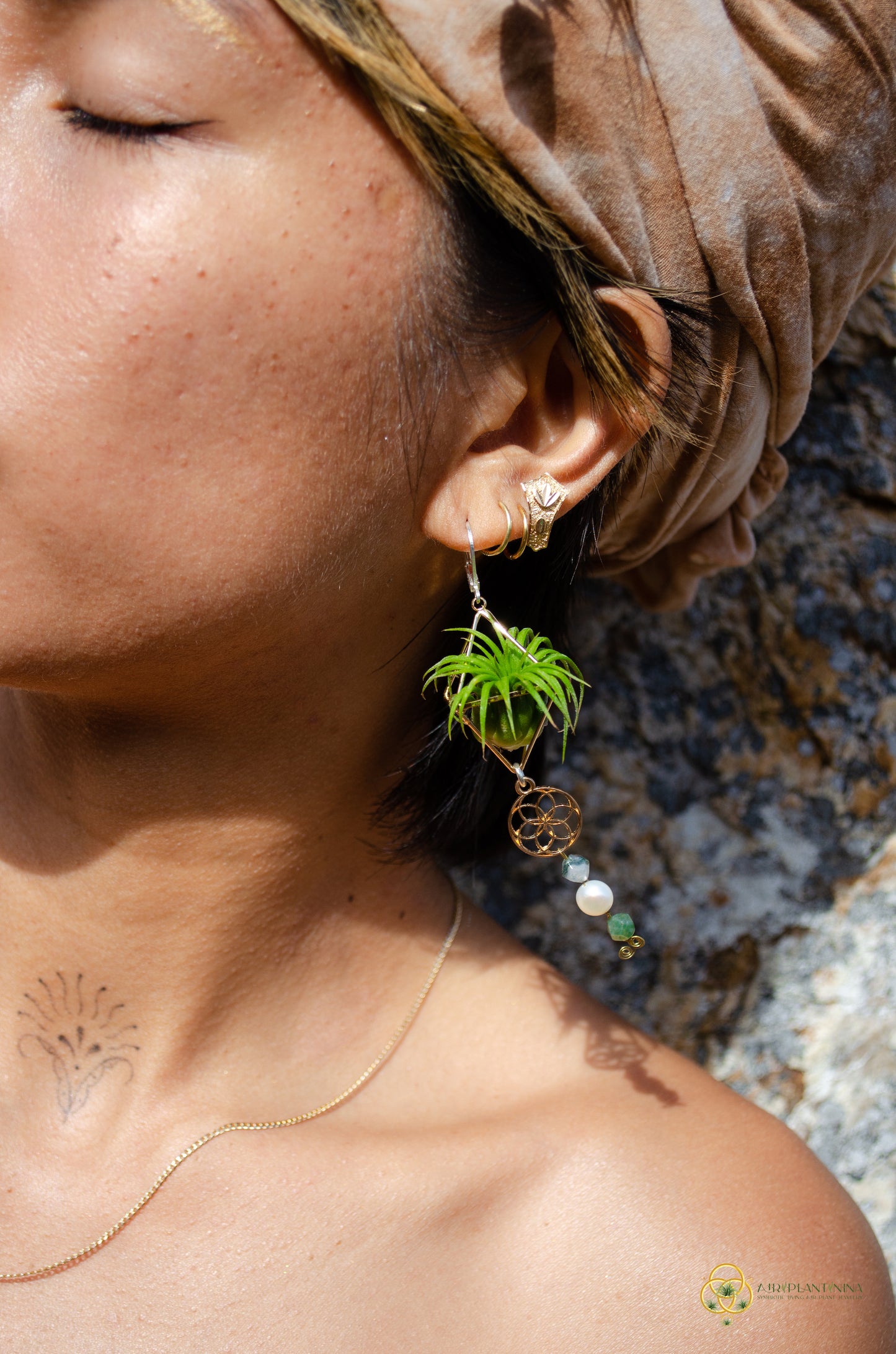 Minimalist Flower of Life Crystal Pearl Air Plant Earrings ~ Diamond Octahedron Earrings