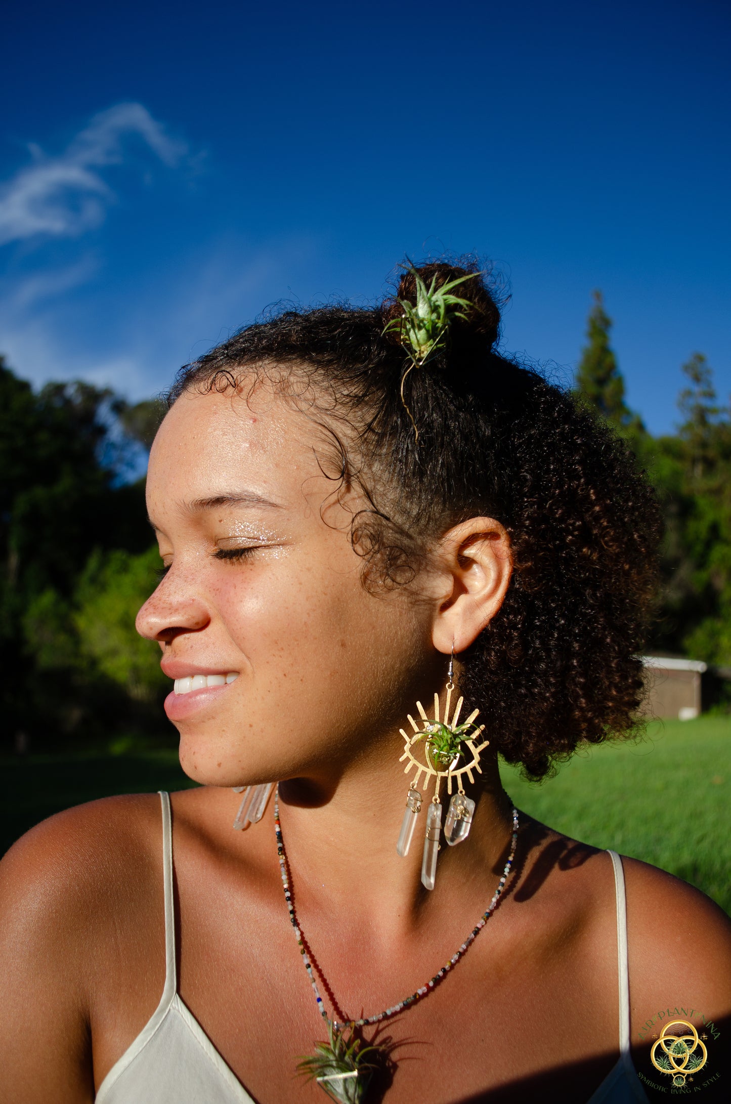 Third Eye-Ris Air Plant Earrings