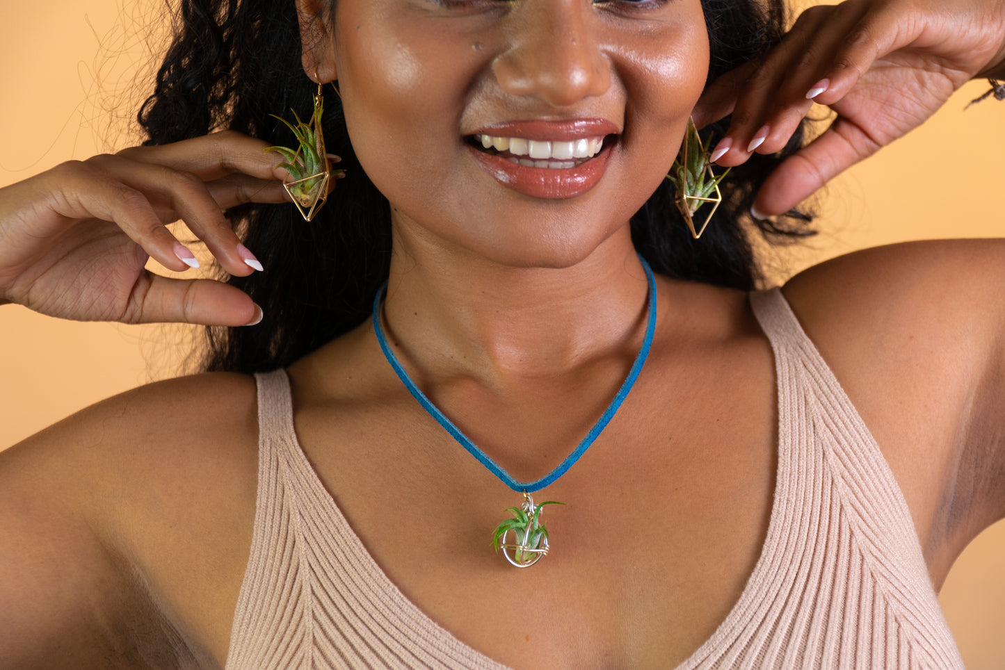 Air Plant Orb Pendant ~ Dainty Minimalist