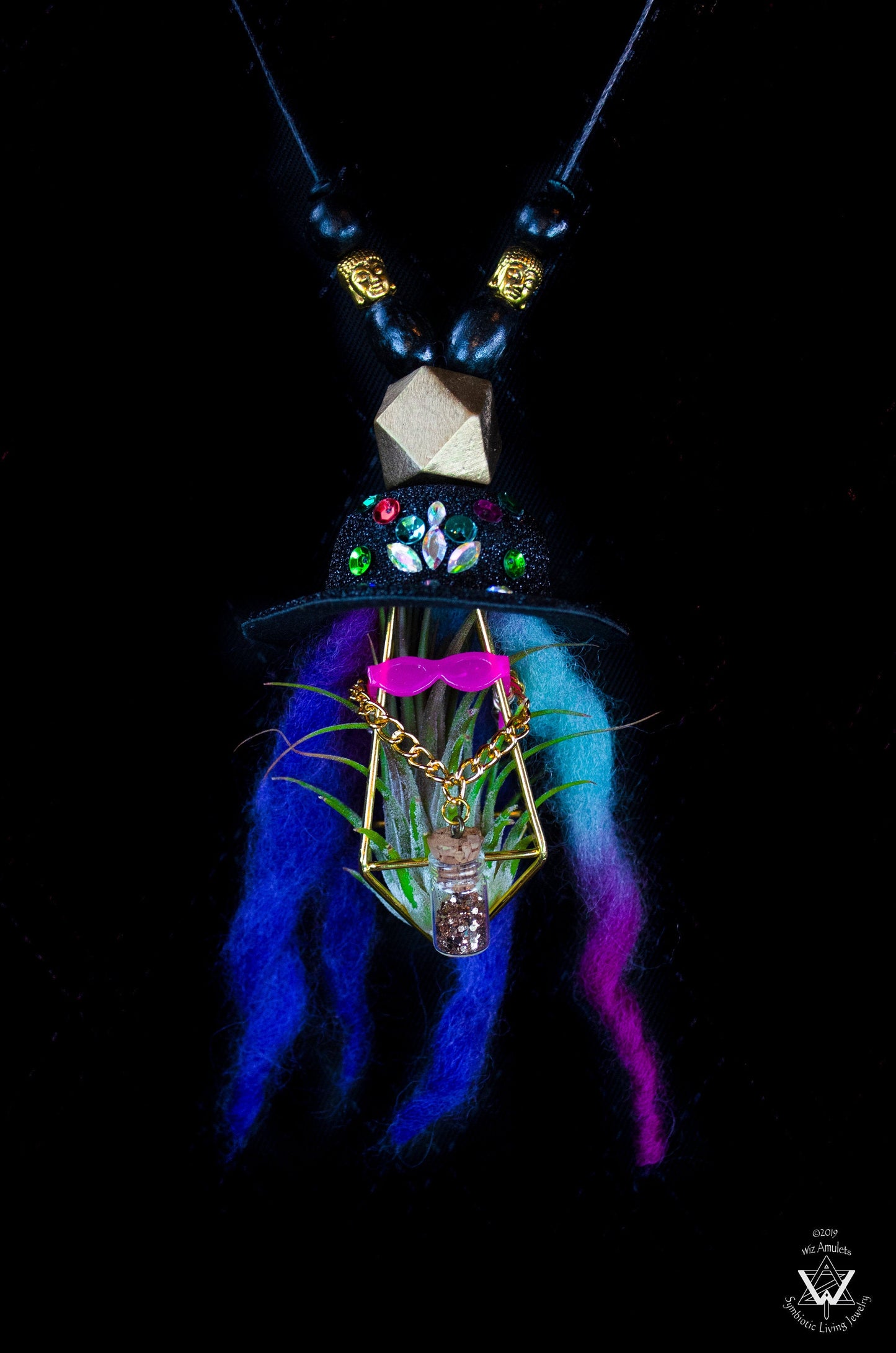 Air Plant Necklace - Funky Superstar Blingy Character Necklace