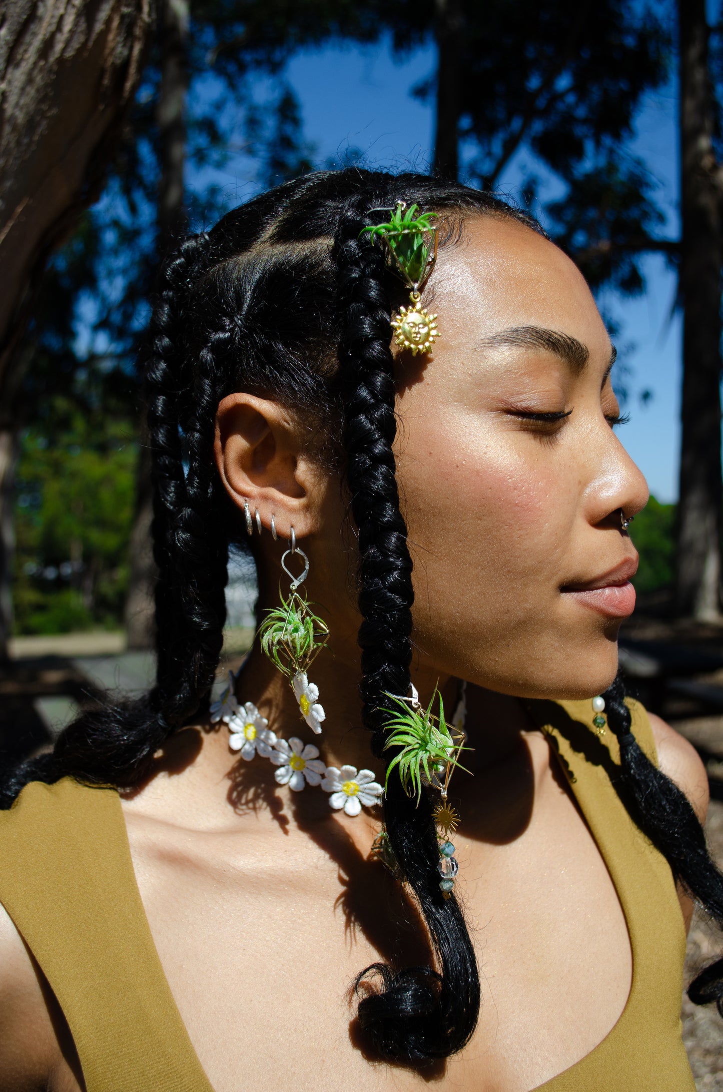 Mini Diamond Octahedron Classic Air Plant Clasp Earrings