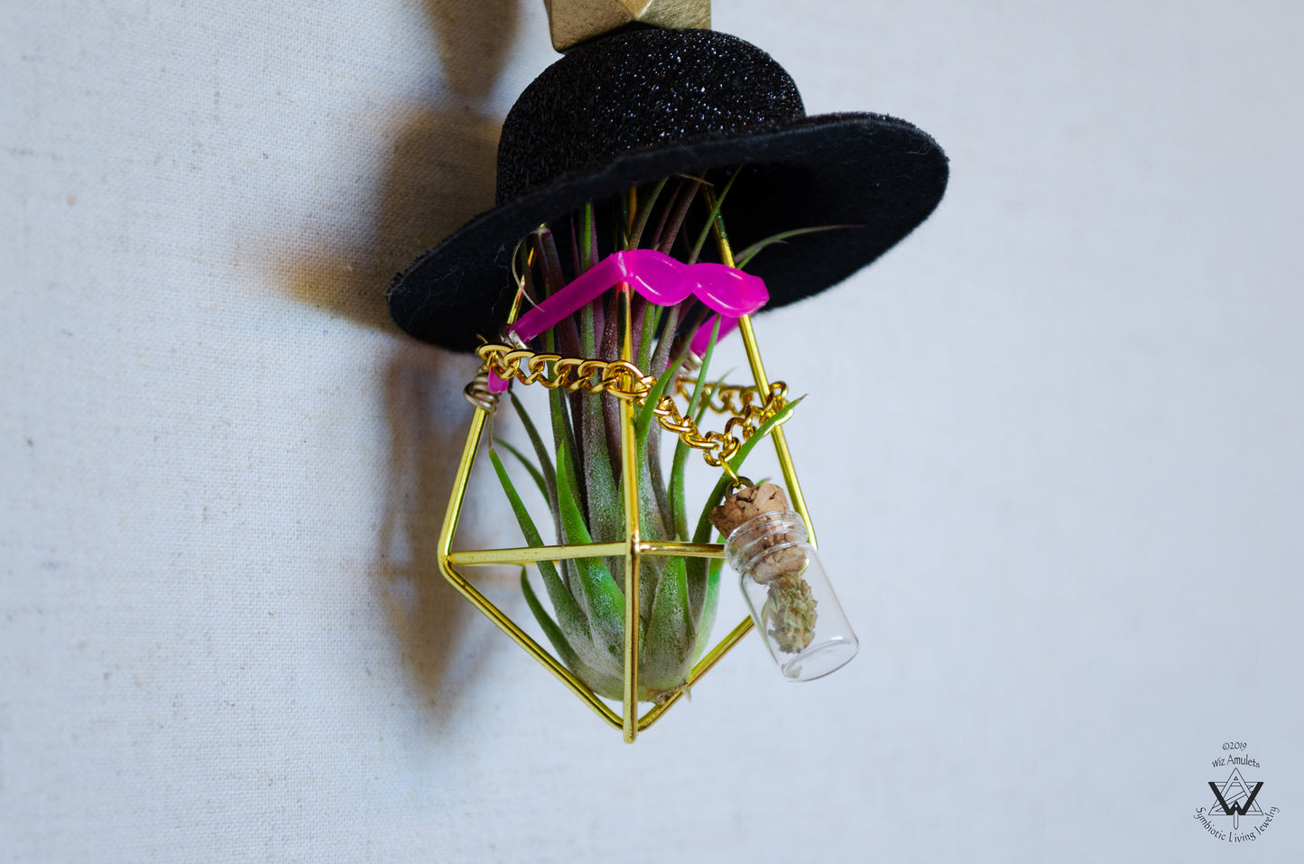 Hip Hop Character Air Plant Necklace Custom